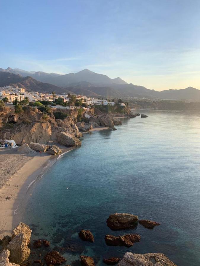 Atico & Terraza By Maison Jaken Nerja Esterno foto